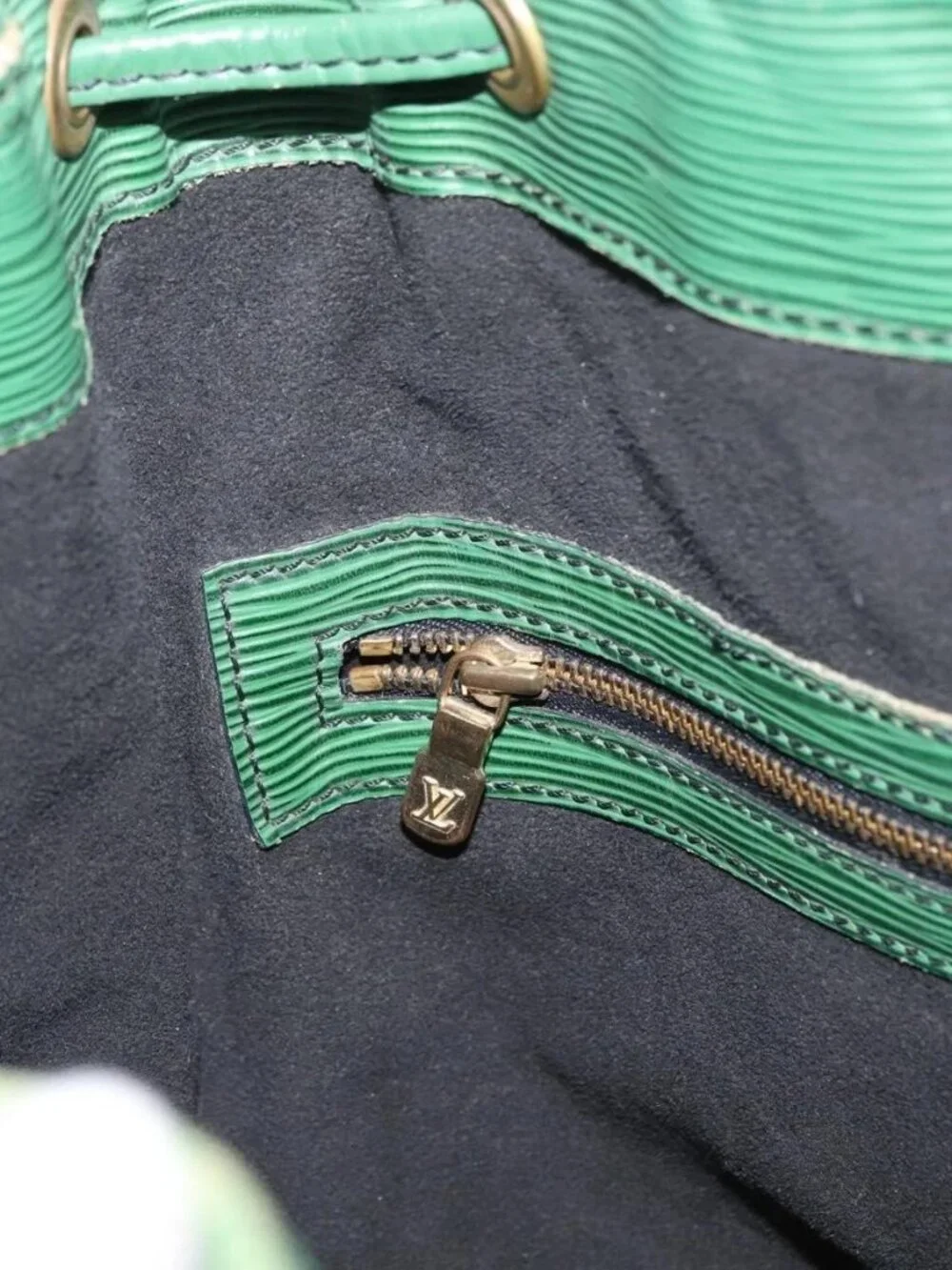 LOUIS VUITTON Epi Noe Shoulder Bag Green M44004 LV Auth LNZ274 - Picture 12 of 16